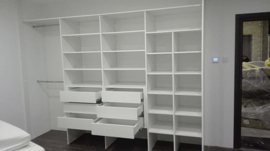 Vstavaná skriňa | CeKo Interier, s.r.o.